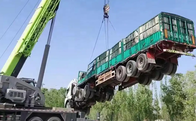 南澳道路脱困救援案例